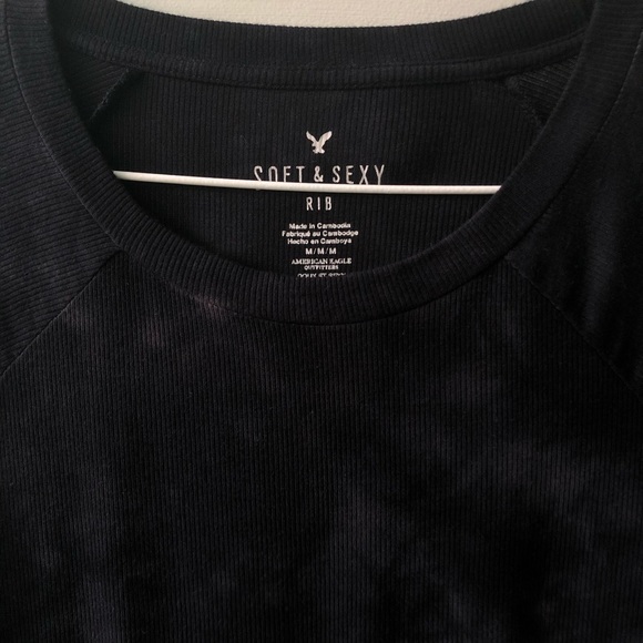 🌟 AE Stretchy Ribbed Top - Picture 3 of 4